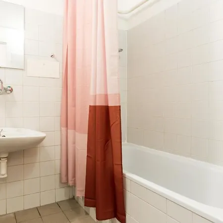 Apartment Jeseniova Prague